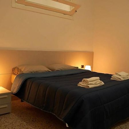 Mille Guest House Bari Bagian luar foto